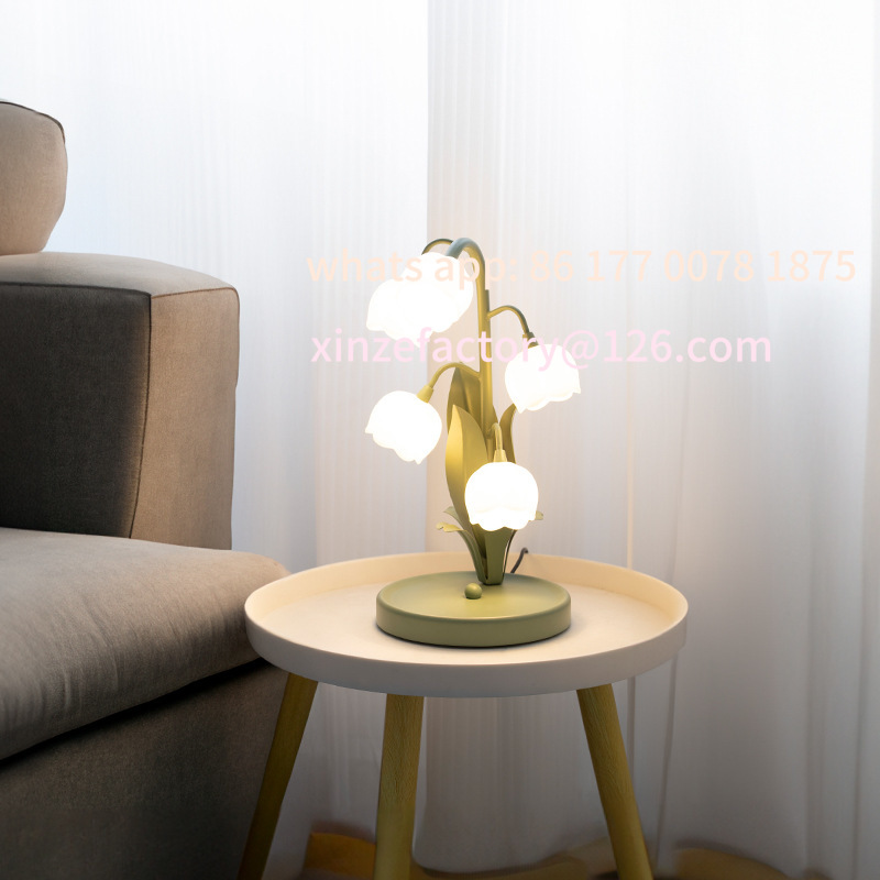 Decor Lighting Cy - Lampu Meja Bunga LED yang Dapat